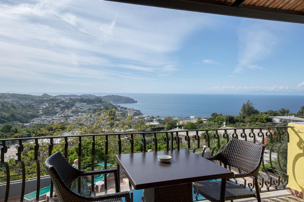 Hotel Ape Regina Casamicciola Terme Екстер'єр фото