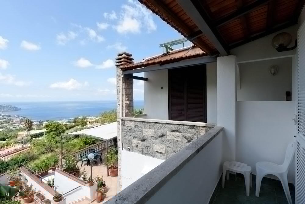 Hotel Ape Regina Casamicciola Terme Екстер'єр фото