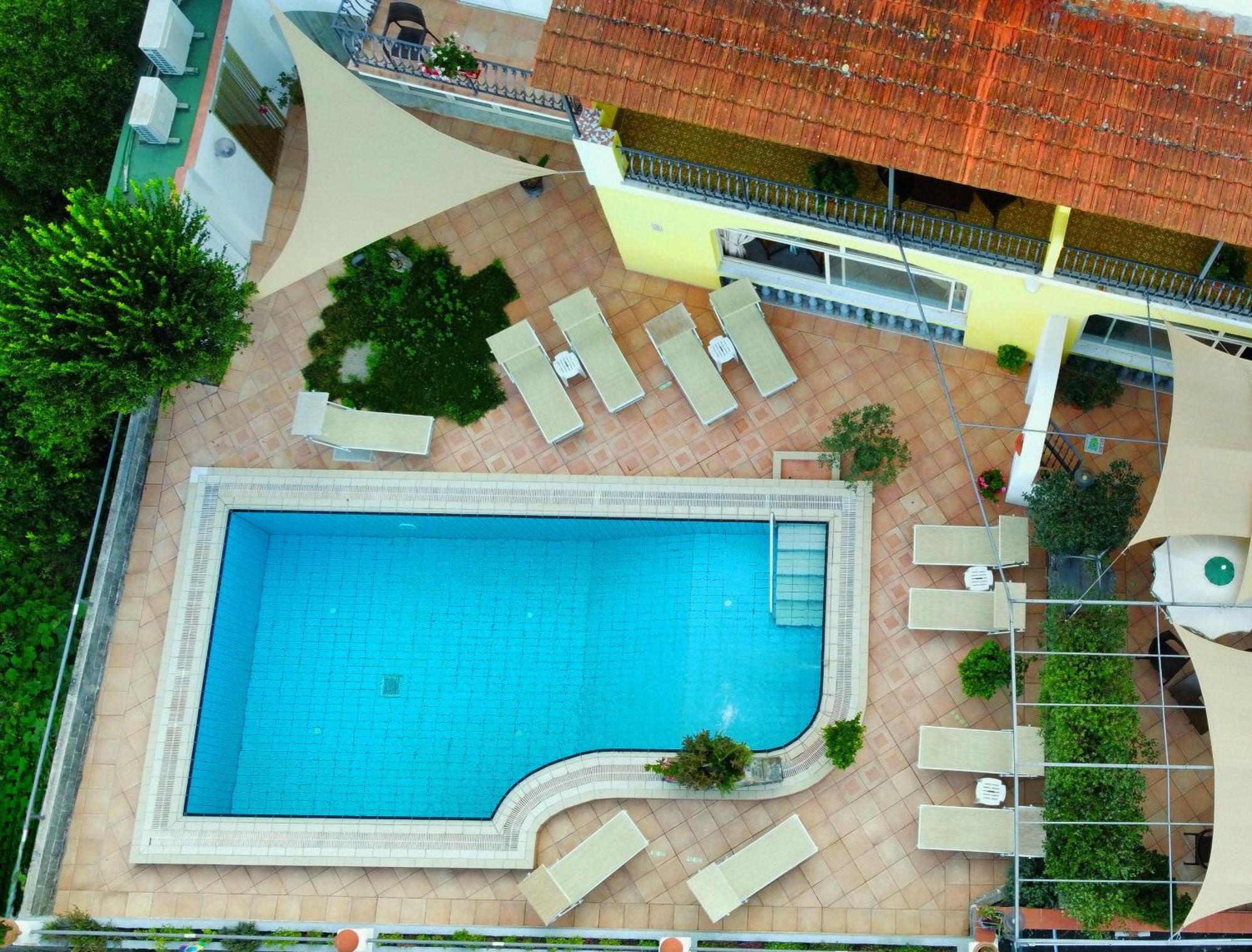 Hotel Ape Regina Casamicciola Terme Екстер'єр фото