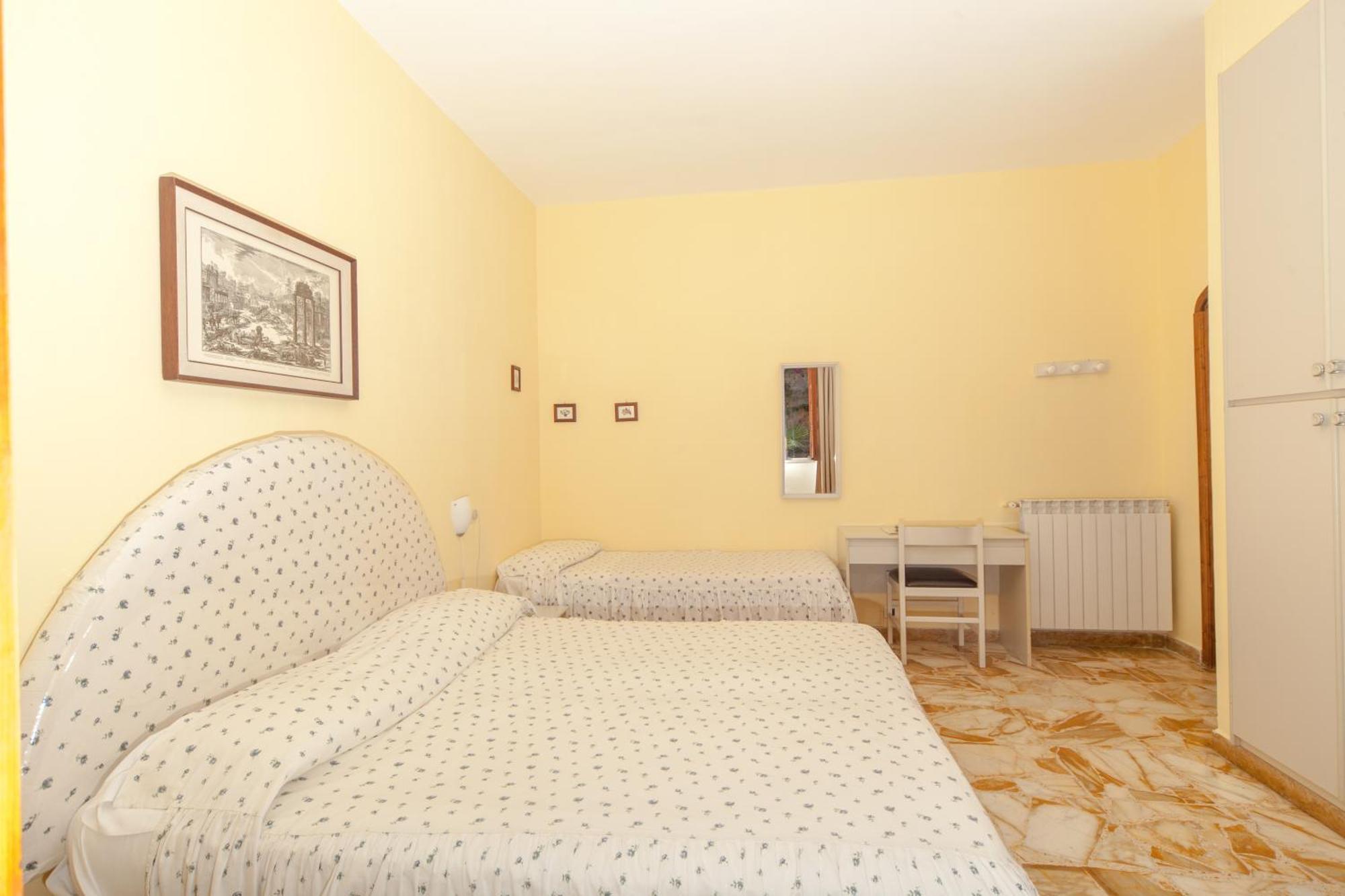 Hotel Ape Regina Casamicciola Terme Номер фото