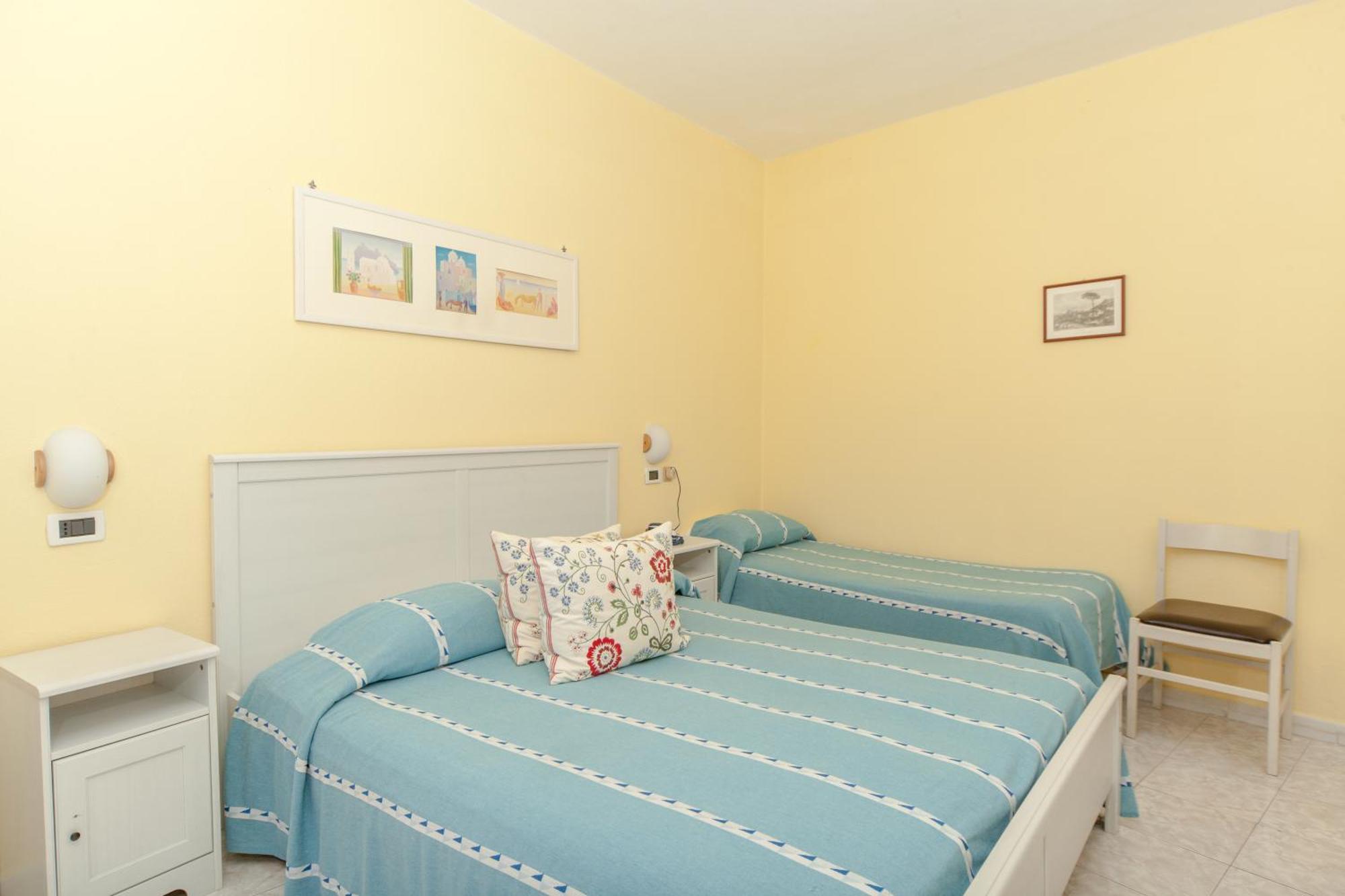 Hotel Ape Regina Casamicciola Terme Номер фото