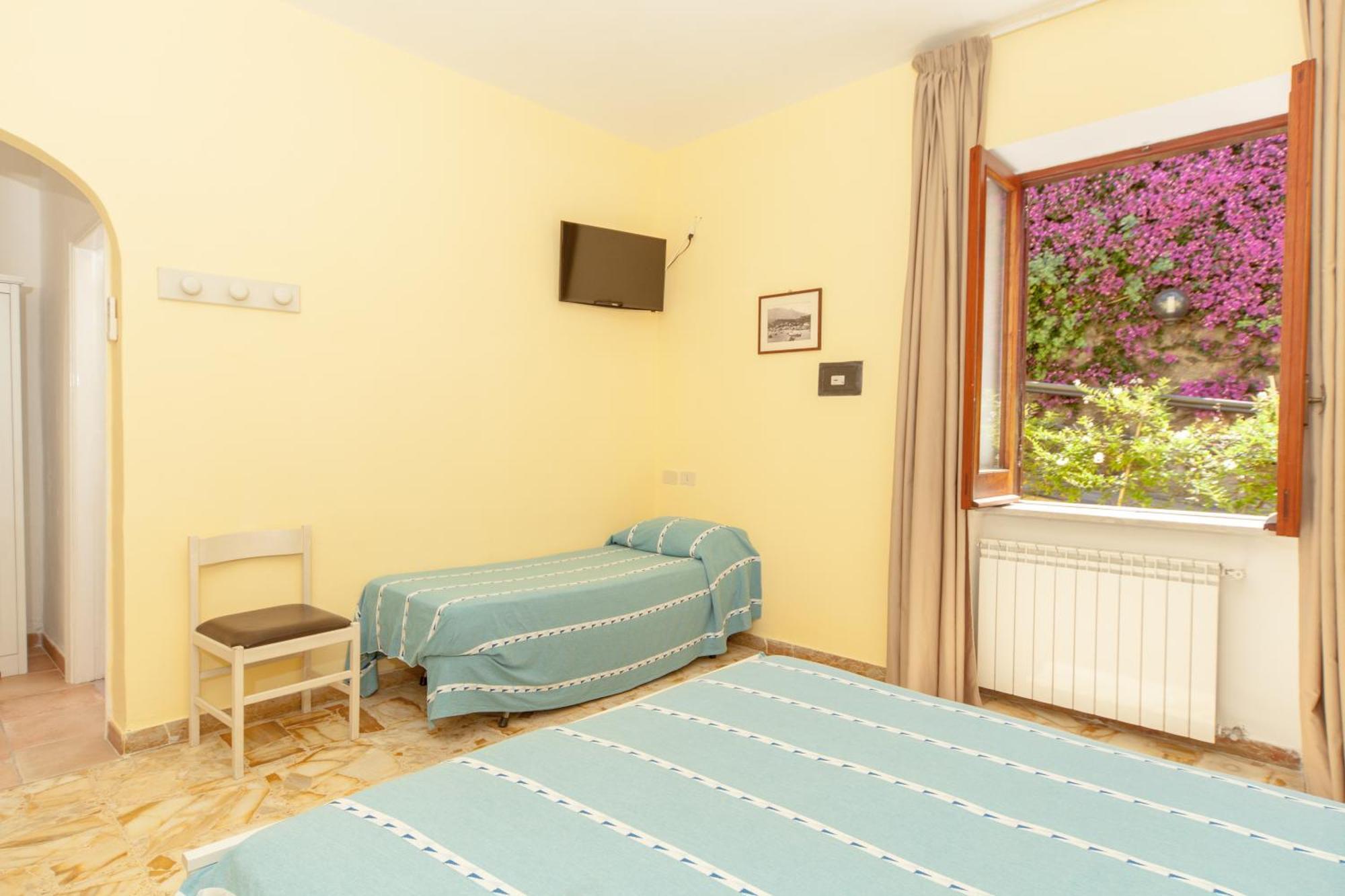 Hotel Ape Regina Casamicciola Terme Номер фото
